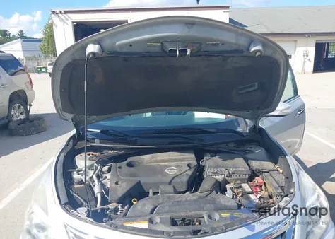 2013 Nissan Altima 2.5 Sl z USA, uszkodzony, nr VIN 1N4AL3AP4DN580697